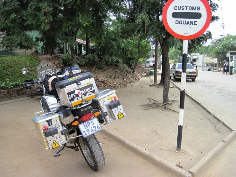 leaving Zimbabwe on this bike