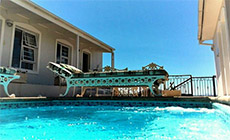 Gordons Beach Lodge