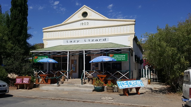 Lazy Lizard restaurant