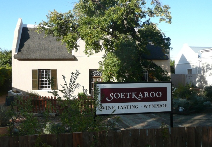 Soetkaroo wine tasting