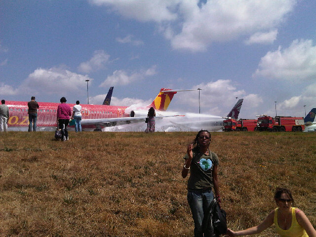 1time plane's engine being foamed after aborted take-off