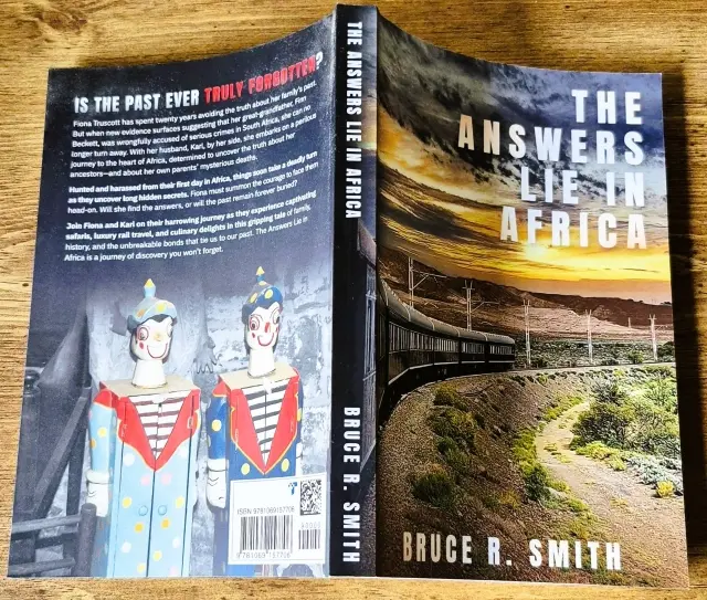 Front and back cover of the book The Answers Life in Africa by Bruce Smith