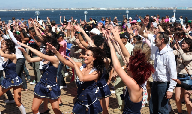 dance moves on the MSC Melody cruise ship
