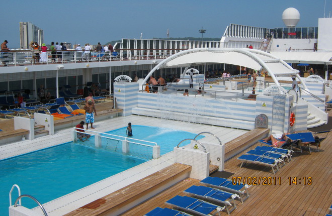 pool on the MSC Sinfonia